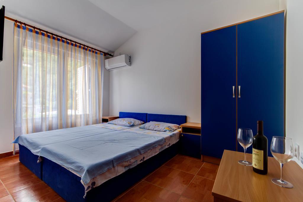 בודווה Dom Apartments מראה חיצוני תמונה